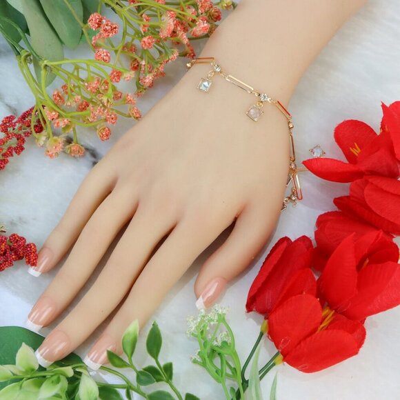 "New Beautiful Design Bracelet for Women/Girls, Gift, B823 - Picture 7 of 9